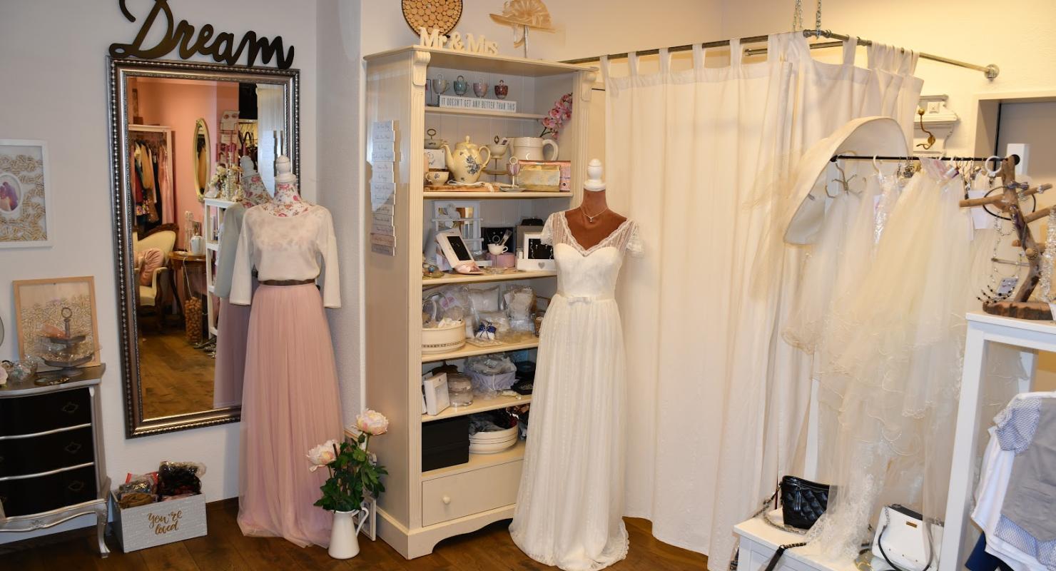 meinKleid-deinKleid Boutique - Abbigliamento di seconda mano in Zugo
