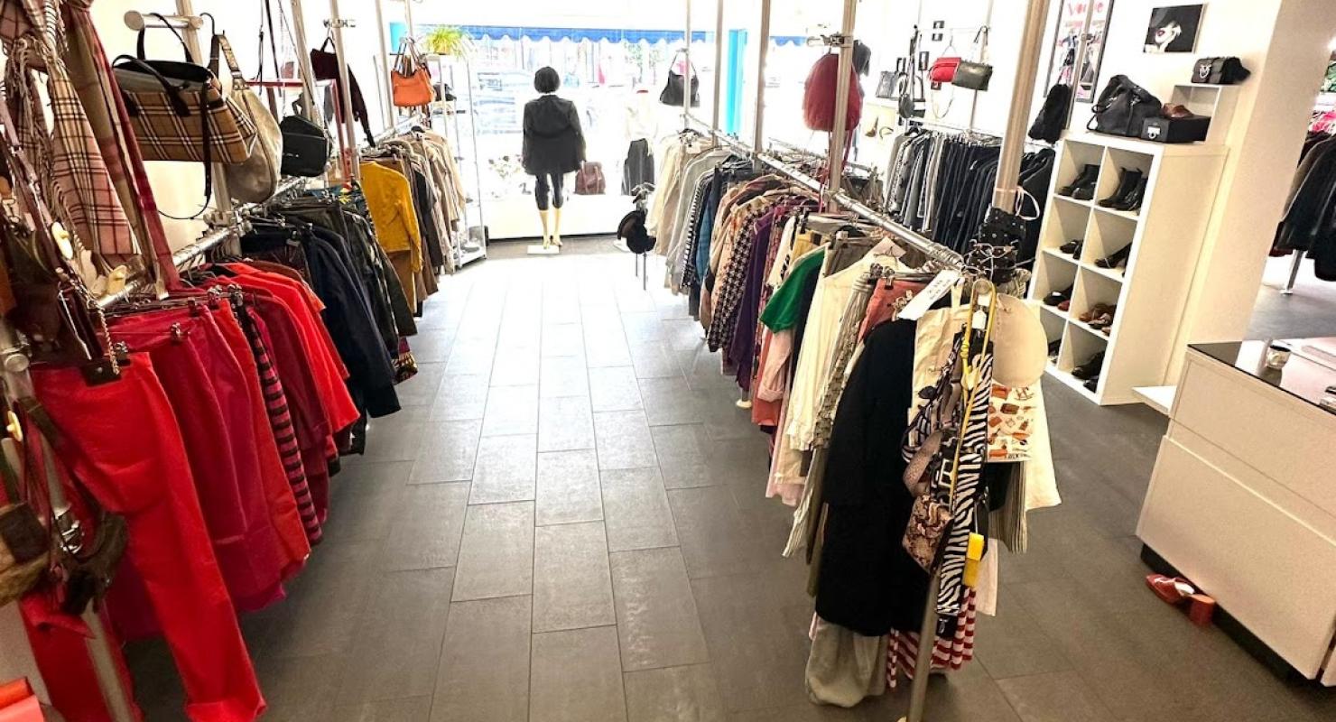 Secondhand Boutique Angelina May - Second-Hand-Kleidung in Bern