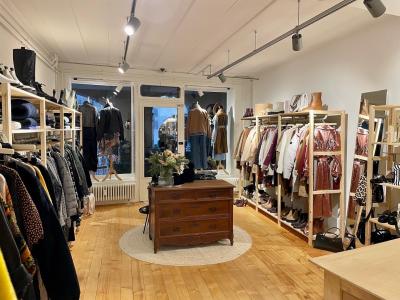 carla by Caritas in Bern - Second-Hand-Kleidung in Bern