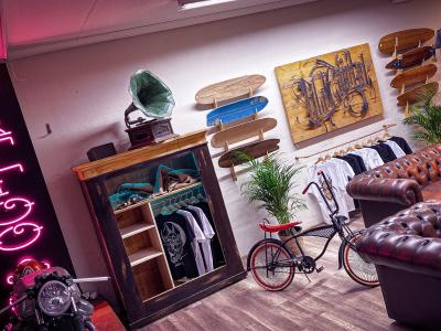 Old Capital Tattoo & Piercing Parlor - Second-Hand-Kleidung in Bern