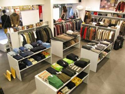 Kitchener AG | Fashion Store - Second-hand Clothing in Bern