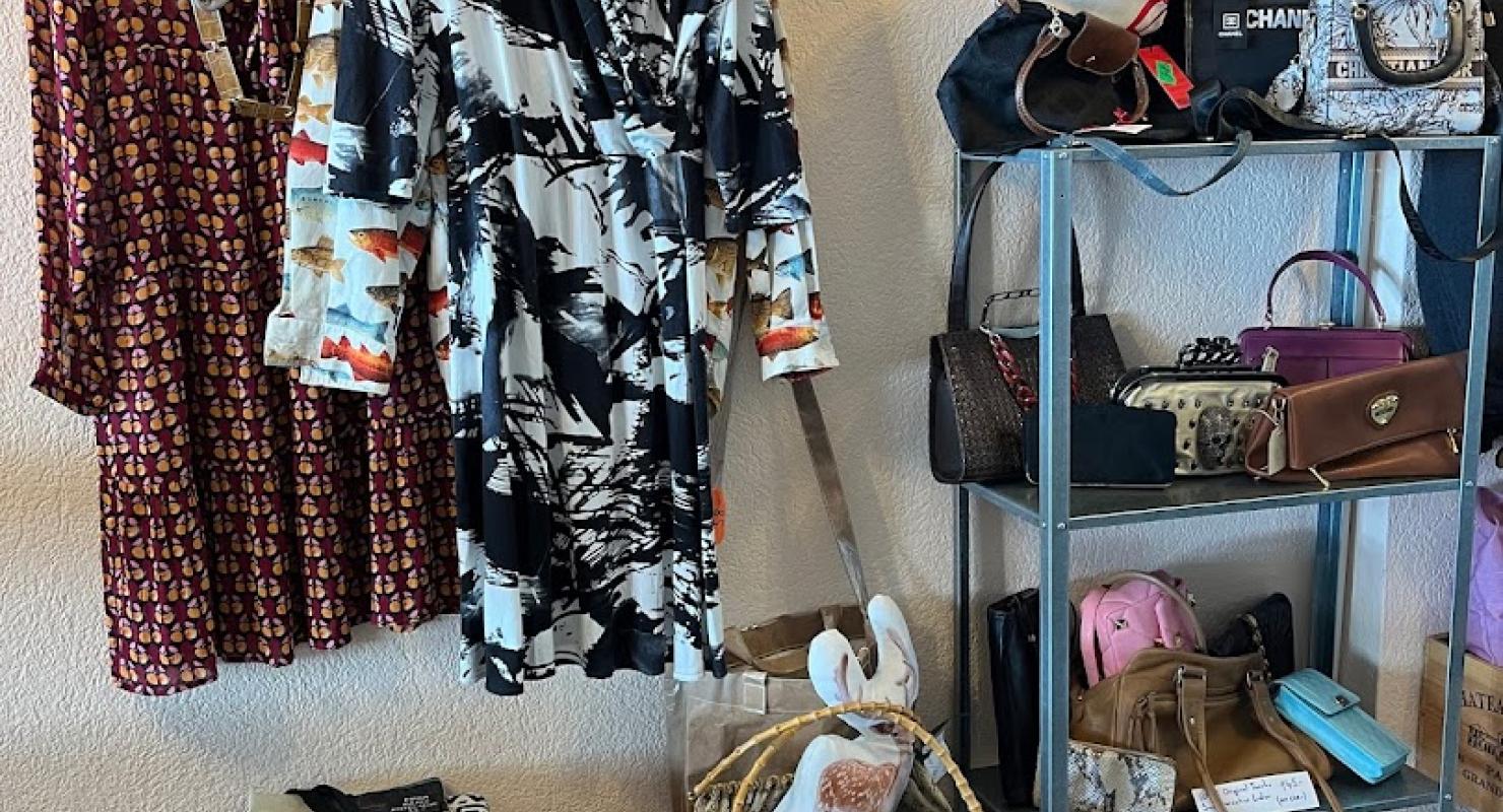 Second Hand Vintage - Second-Hand-Kleidung in Aargau