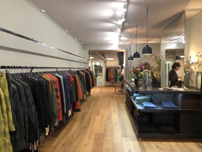 Claudia Güdel - Upcycling-Mode in Bern