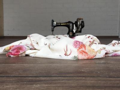 Janika NÄH-UND DEKOATELIER - Upcycling-Mode in Bern
