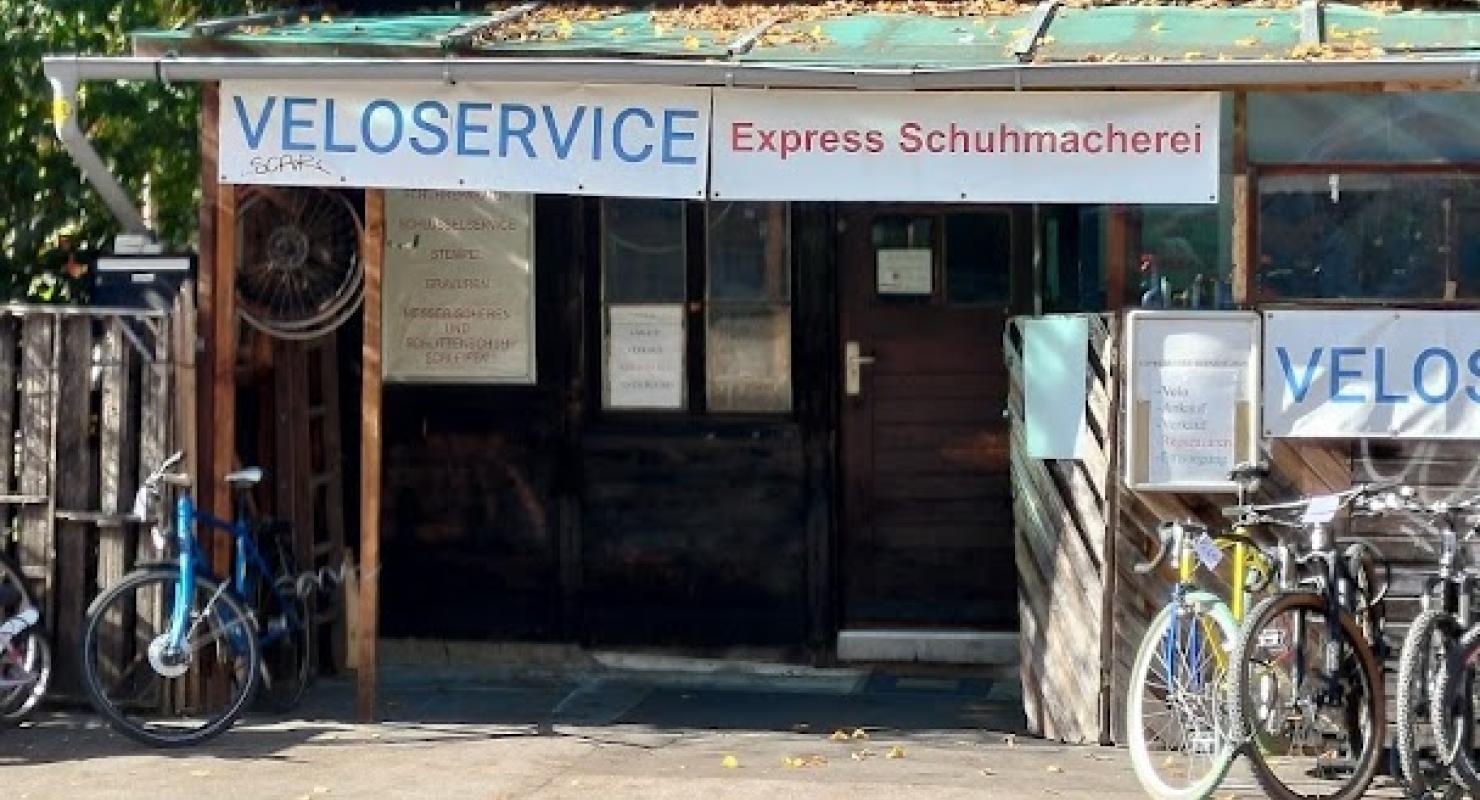 EXPRESS SCHUHMACHEREI plus VELO SERVICE - Abbigliamento di seconda mano in Berna