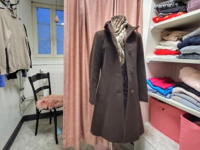2 Hand Store - Second-Hand-Kleidung in Aargau