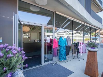 Tela Nobile GmbH - Moda upcycled a Berna