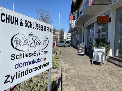 Schuh & Schlüsselservice da Gio, Berikon - Second-Hand-Kleidung in Aargau