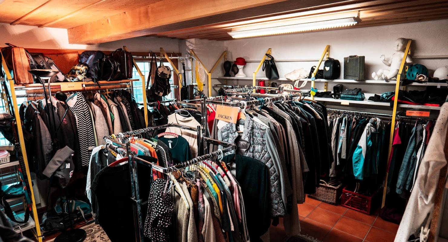 Brockenstube Frauenverein - Second-Hand-Kleidung in Bern