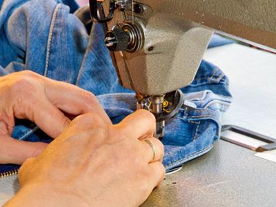 Schneideratelier Bruno Wenger - Upcycling-Mode in Bern