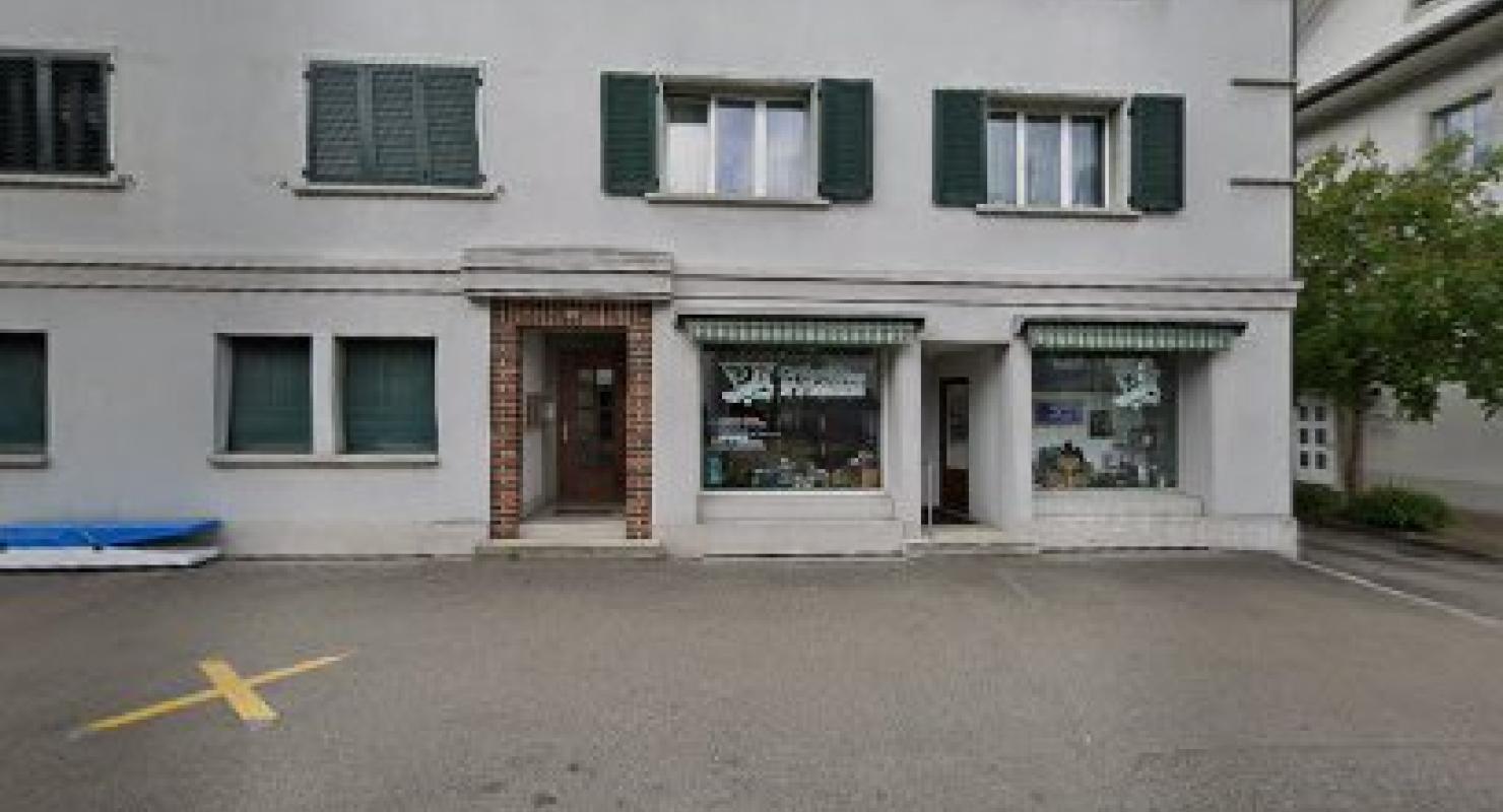 Orthovida GmbH - Abbigliamento di seconda mano in Berna