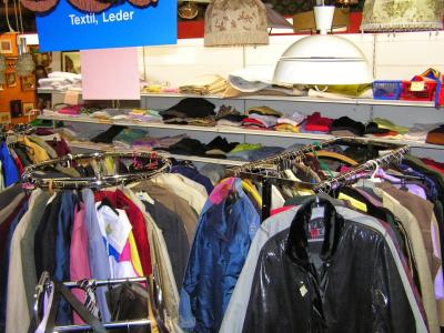 HIOB Brockenstube Secondhand - Second-Hand-Kleidung in Bern