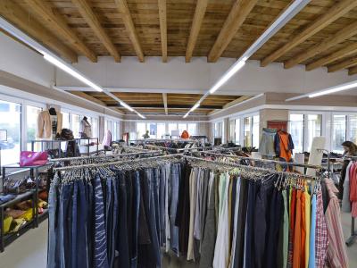 Heilsarmee brocki.ch/Biel - Second-Hand-Kleidung in Bern