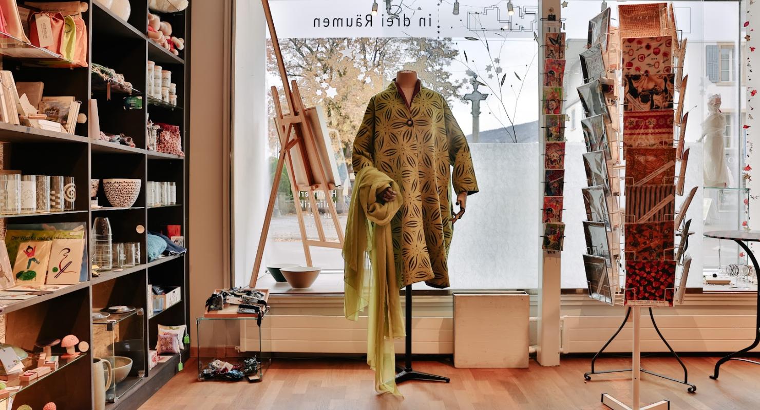 uniQart - Second-Hand-Kleidung in Bern