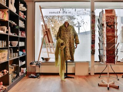 uniQart - Second-Hand-Kleidung in Bern