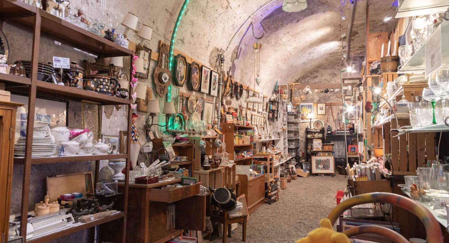 s'Lädeli und s'Grotto - Second-Hand-Kleidung in Bern