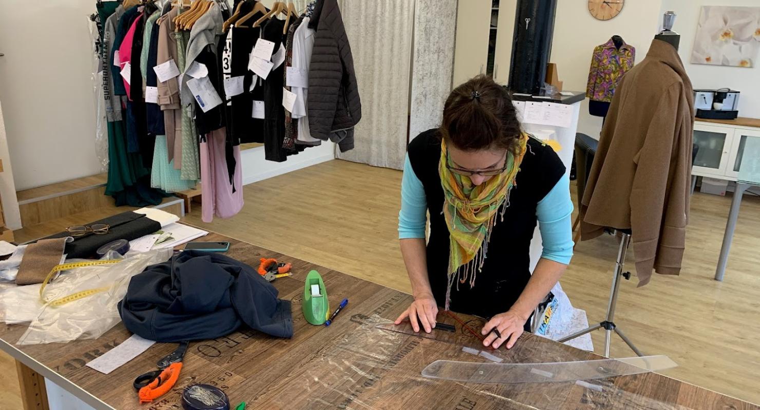 Schneideratelier Gabriele Widmer - Upcycling-Mode in Zürich