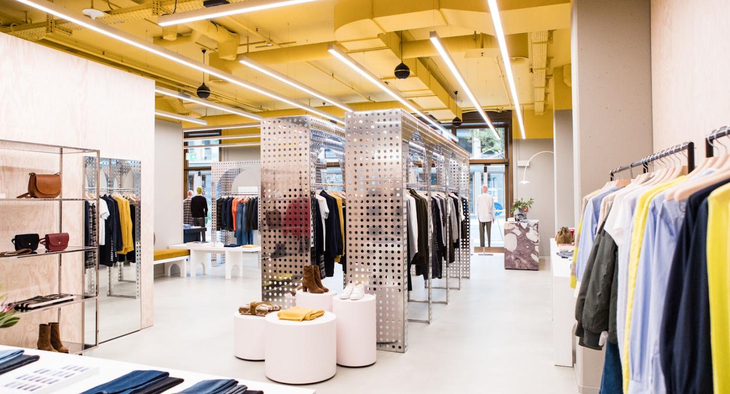 Closed Women's & Men's Store Zurich - Upcycling-Mode in Zürich