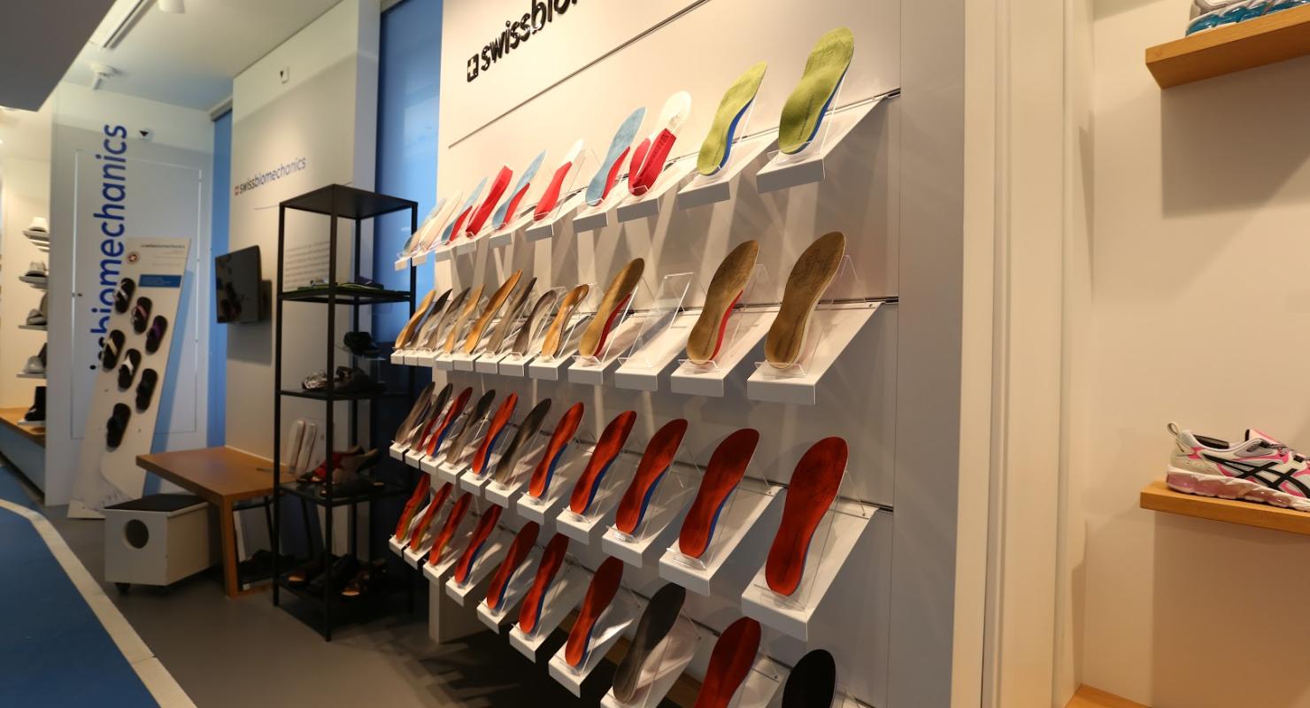swissbiomechanics ag - Second-Hand-Kleidung in Zürich