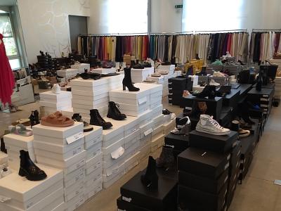 Trois Pommes Outlet Women & Men - Upcycling-Mode in Zürich