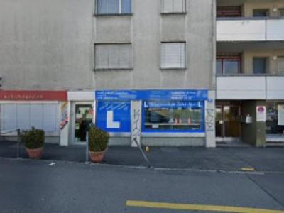 Schuhmacherei Carlucci - Second-Hand-Kleidung in Zürich