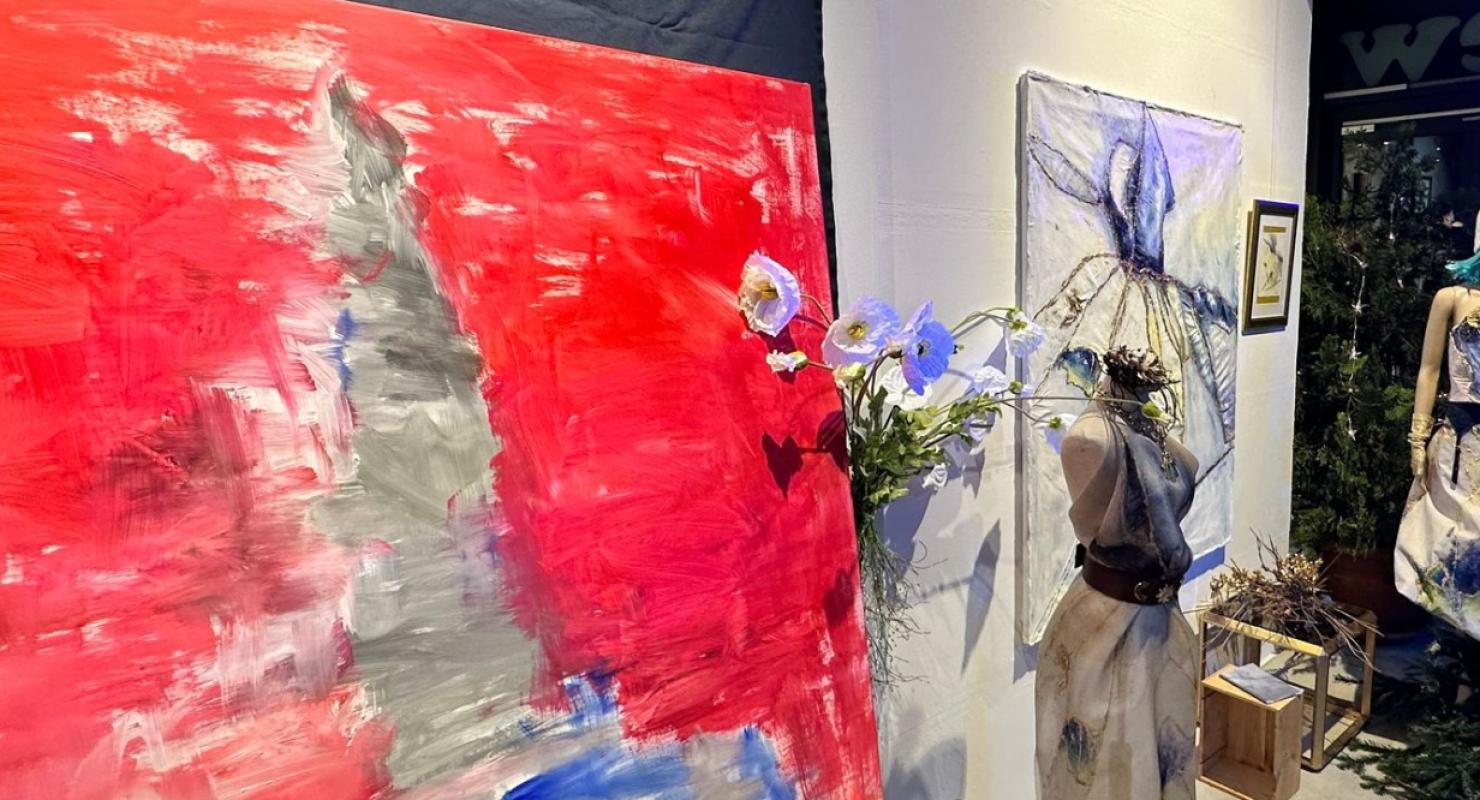 Pretty Little Art Studio - Moda upcycled in Zurigo