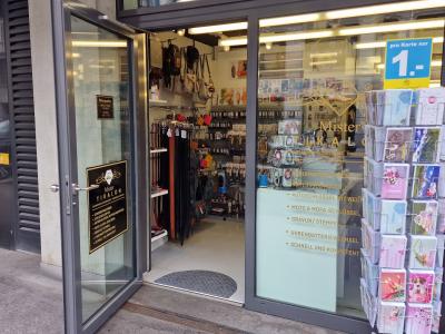 Mister Tikalon Schuh&schlüsselservice - Second-Hand-Kleidung in Zürich