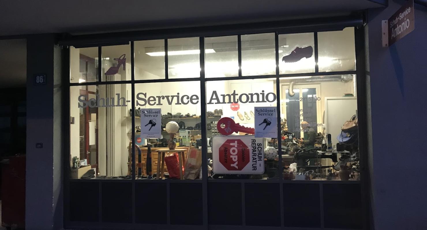 Antonio Nuzzi Schuhmacher - Second-Hand-Kleidung in Zürich