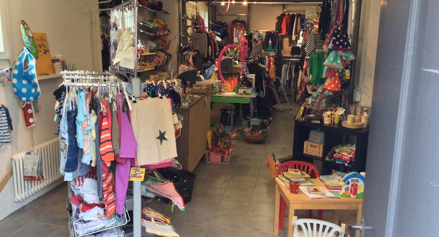 Kinderkleiderboerse Altstetten - Second-hand Clothing in Zurich