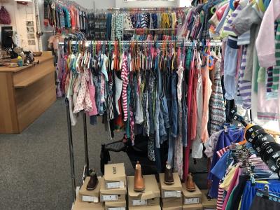 Sternli GmbH - Second-hand Clothing in Zurich