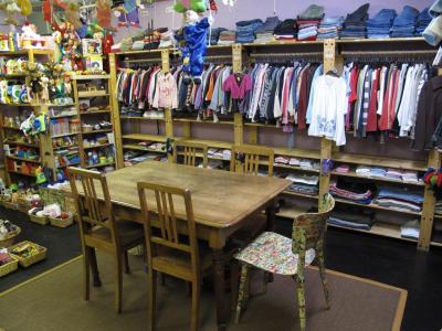 Kinderkleiderbörse Friesenberg - Second-Hand-Kleidung in Zürich