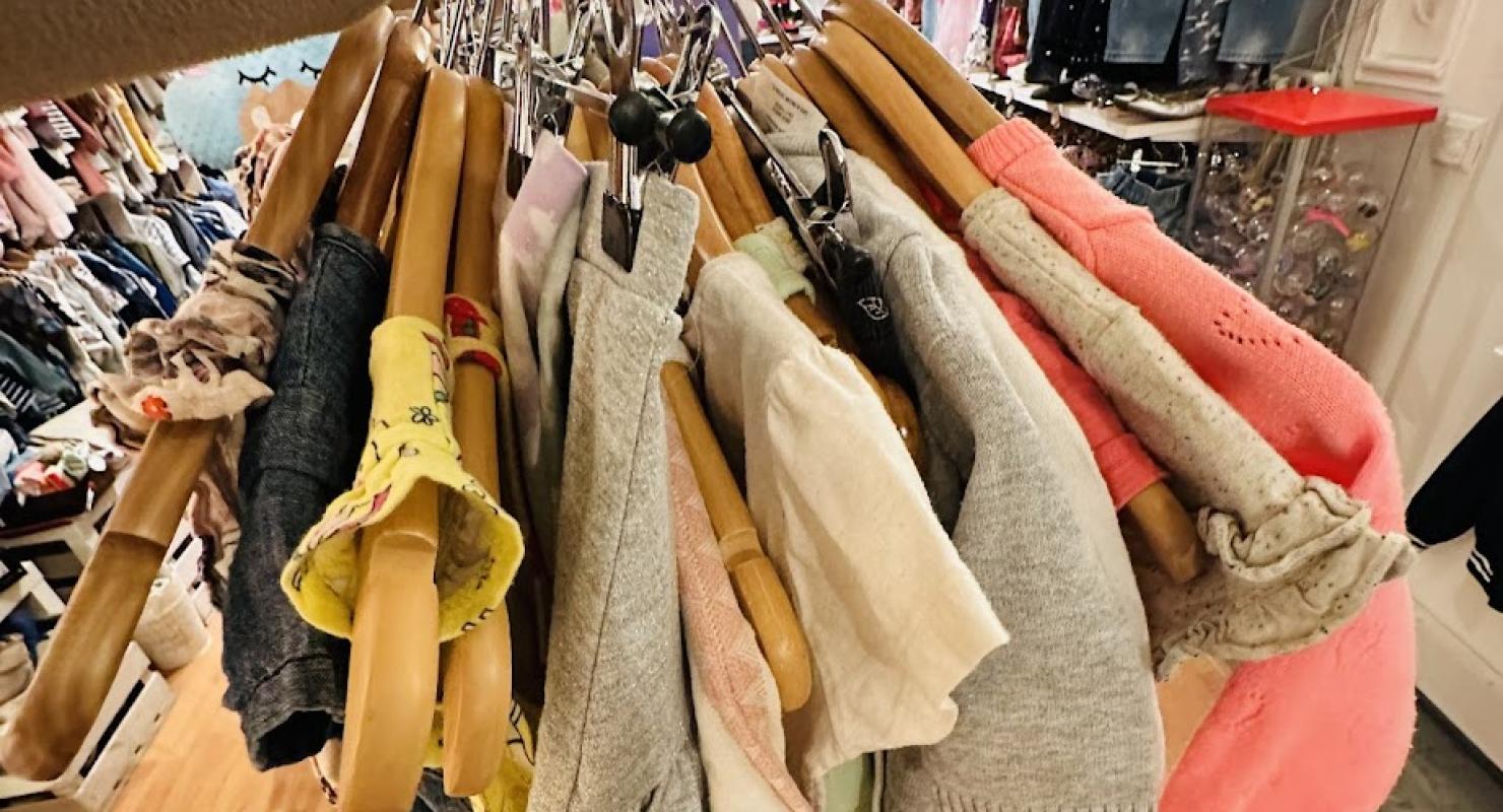 PETIT NOUS - Second-hand Clothing in Zurich