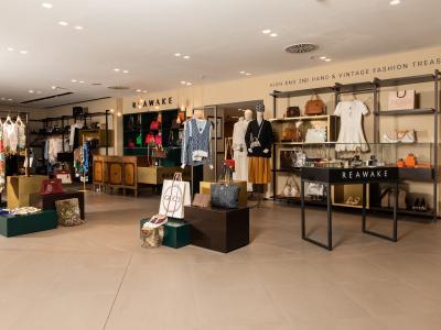 REAWAKE Zurich - Bongénie - Second-Hand-Kleidung in Zürich