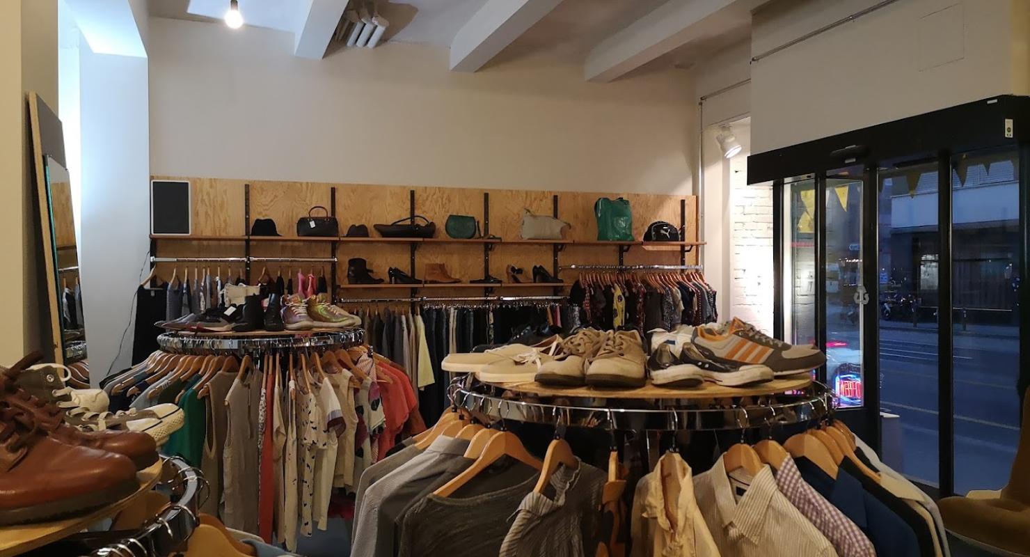 CHEMISERIE + Mode Recycling Zürich - Abbigliamento di seconda mano in Zurigo