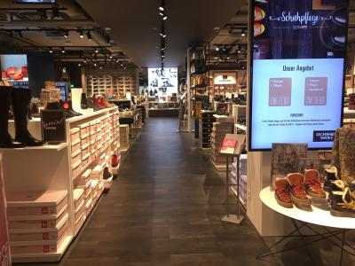 Ochsner Shoes - Second-hand Clothing in Zurich