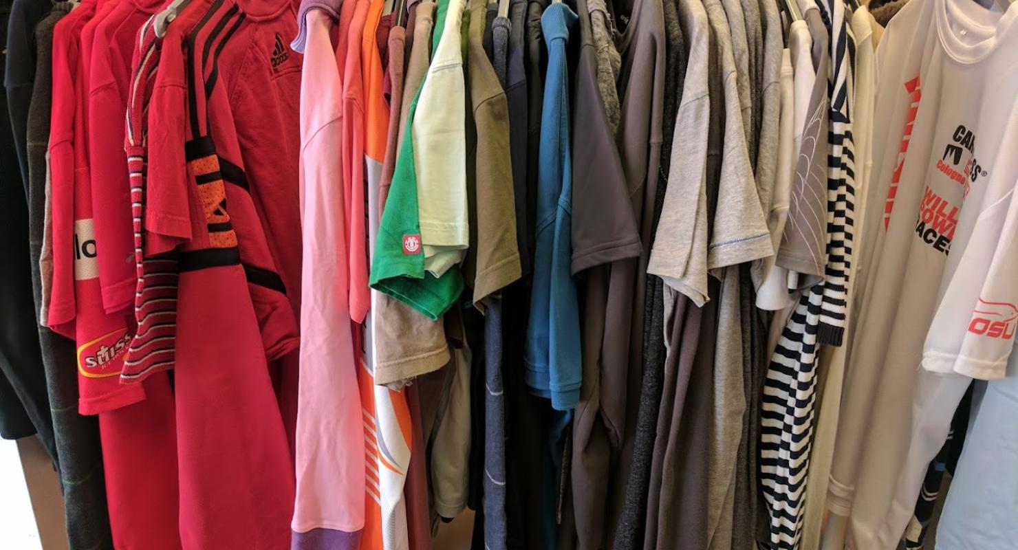 Caritas Secondhand - Gold - Abbigliamento di seconda mano in Zurigo