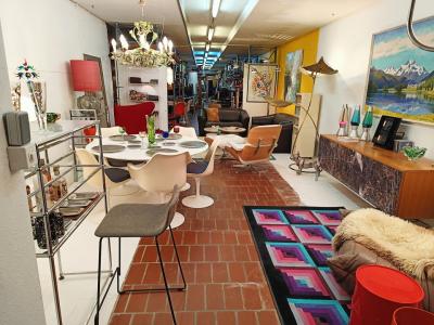 Biri Design Solutions - Second-hand Clothing in Zurich