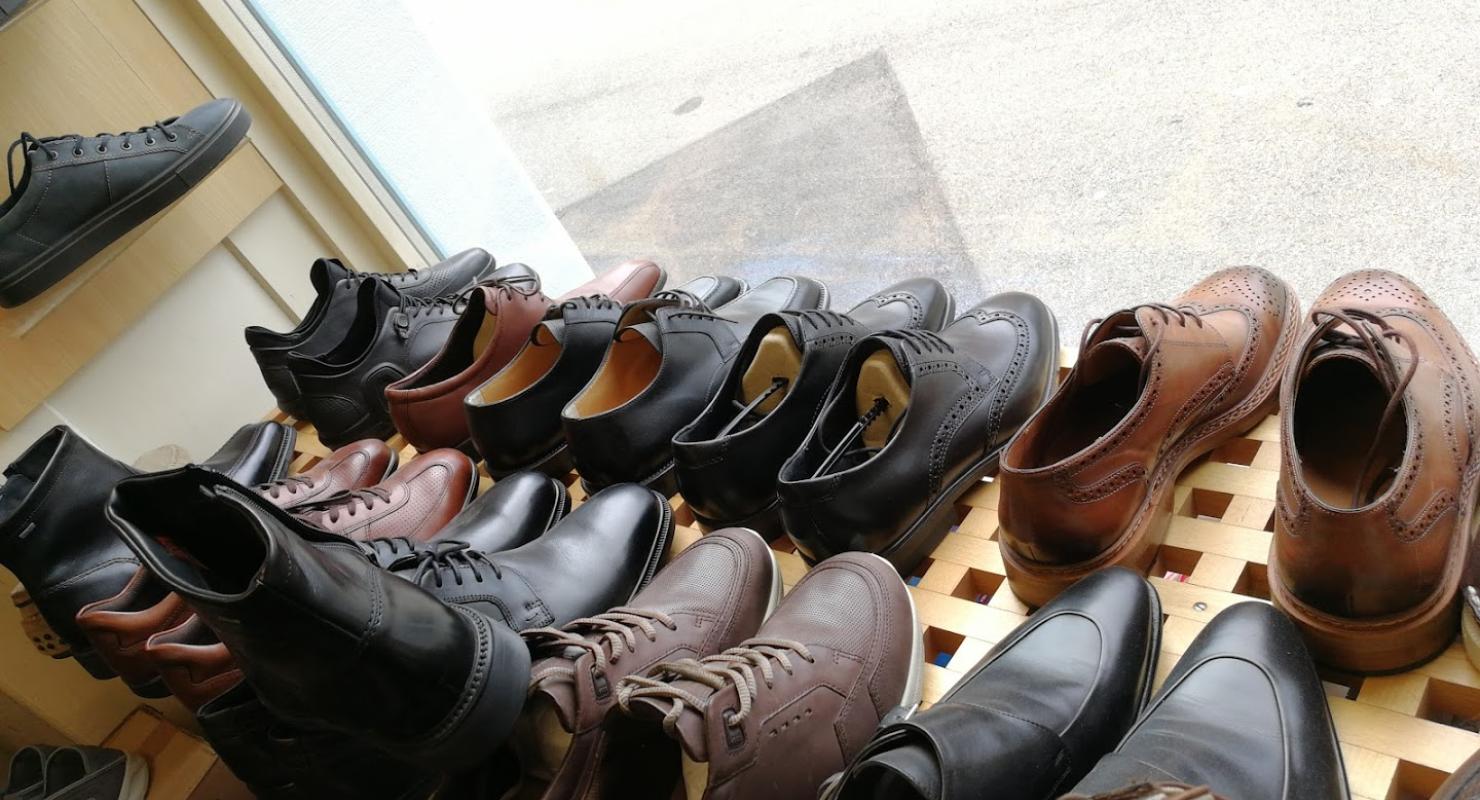 Elia Schuhe und Schuhreparaturen - Second-Hand-Kleidung in Zürich