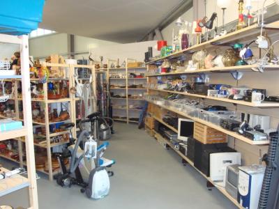 HIOB Grossbrockenstube Secondhand - Second-Hand-Kleidung in Zürich
