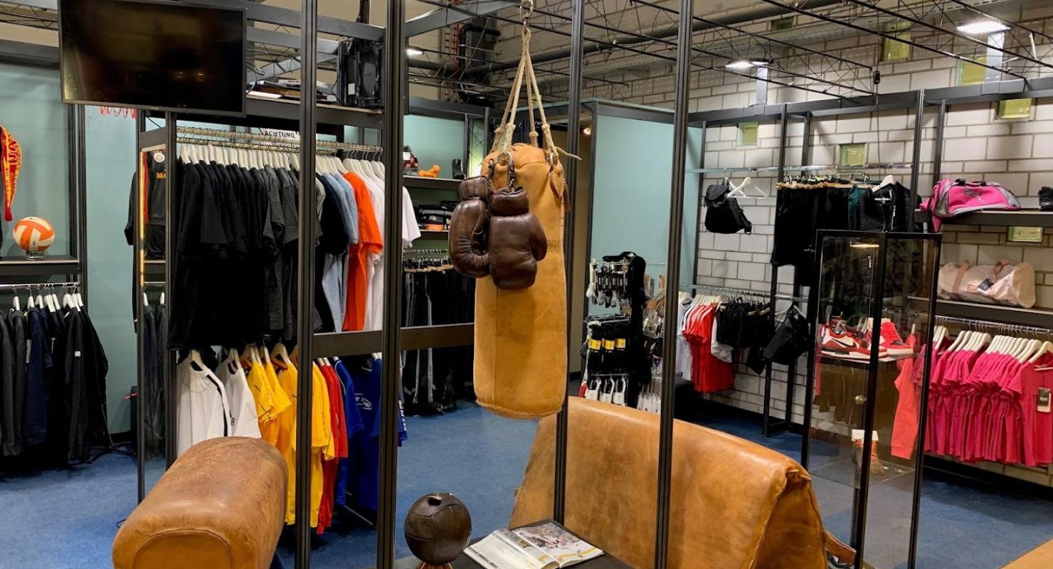 AOZ Brockito - Vêtements de seconde main in Zurich
