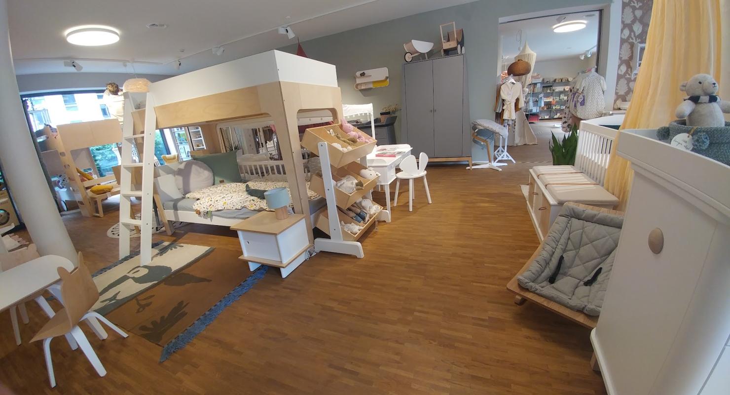 Snowflake kindermoebel concept store - Vêtements de seconde main in Zurich