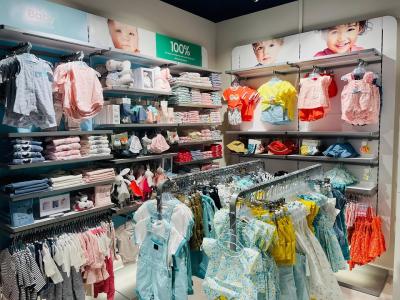 OKAIDI ZURICH HAUPTBAHNHOF - Abbigliamento di seconda mano a Zurigo