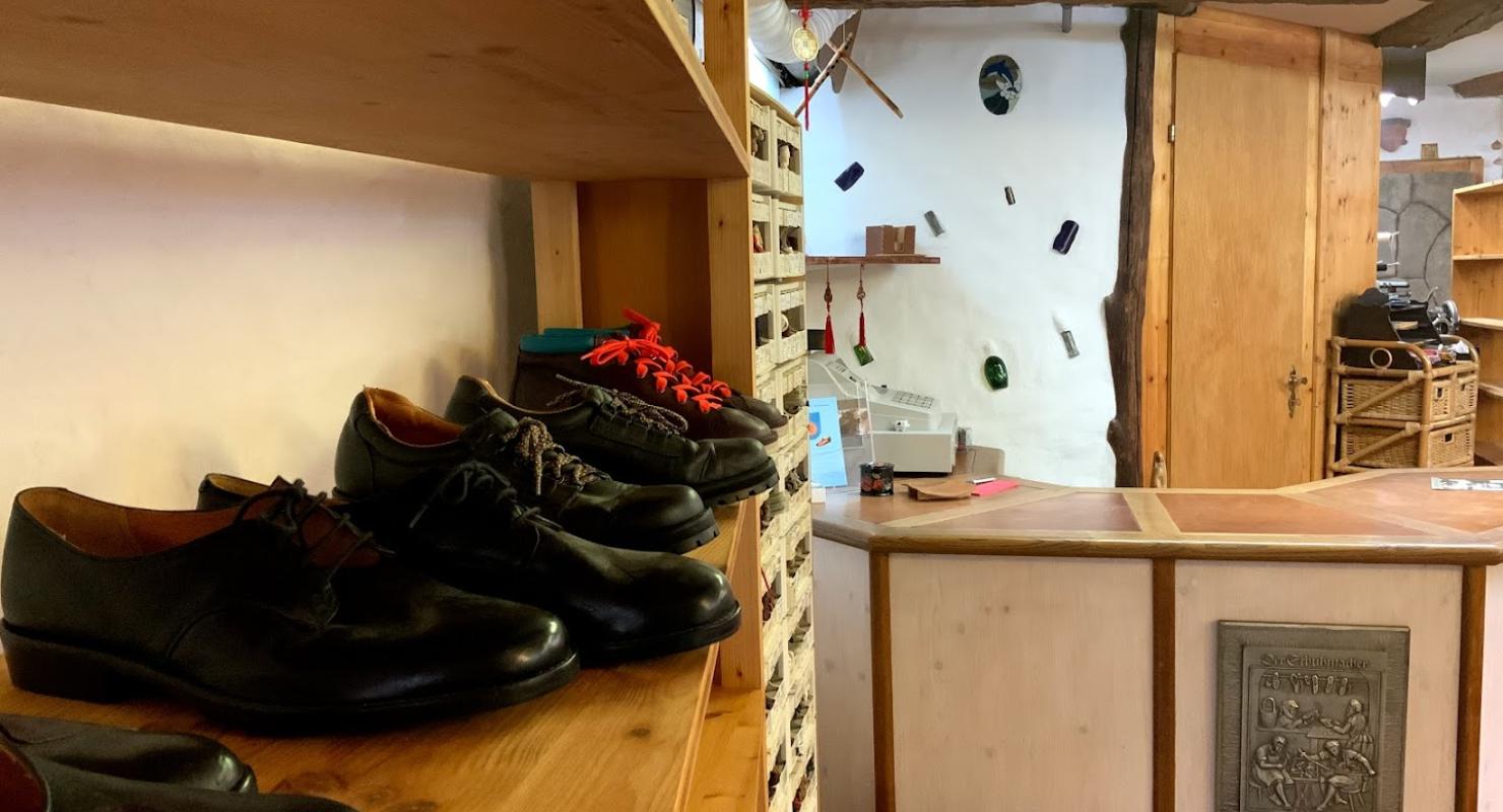 Das Schuhatelier - Second-hand Clothing in Zurich