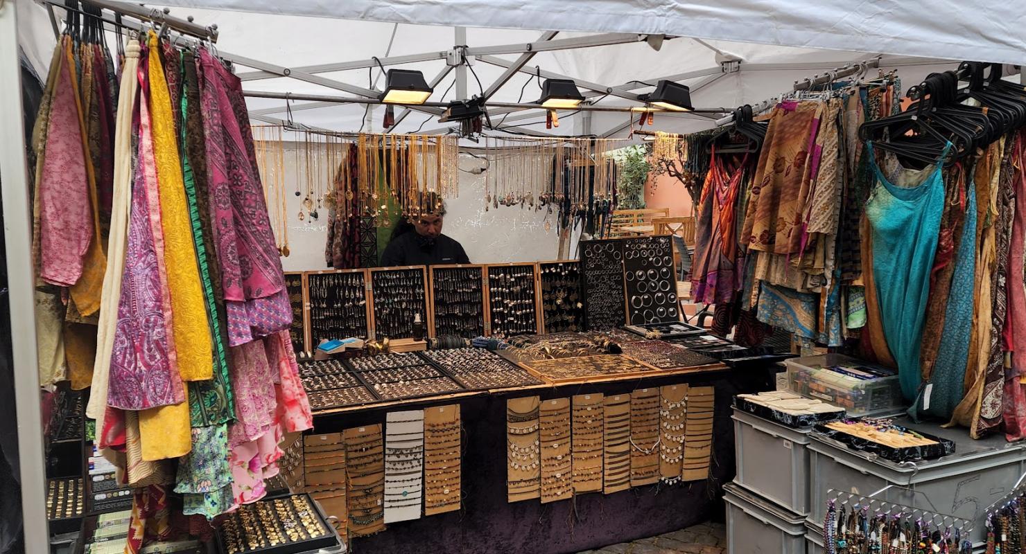 Rosenhof-Markt - Abbigliamento di seconda mano in Zurigo