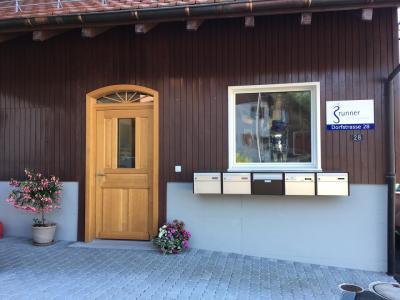 Brunner Orthopädie GmbH (Abgabestelle) - Vêtements de seconde main à Zurich