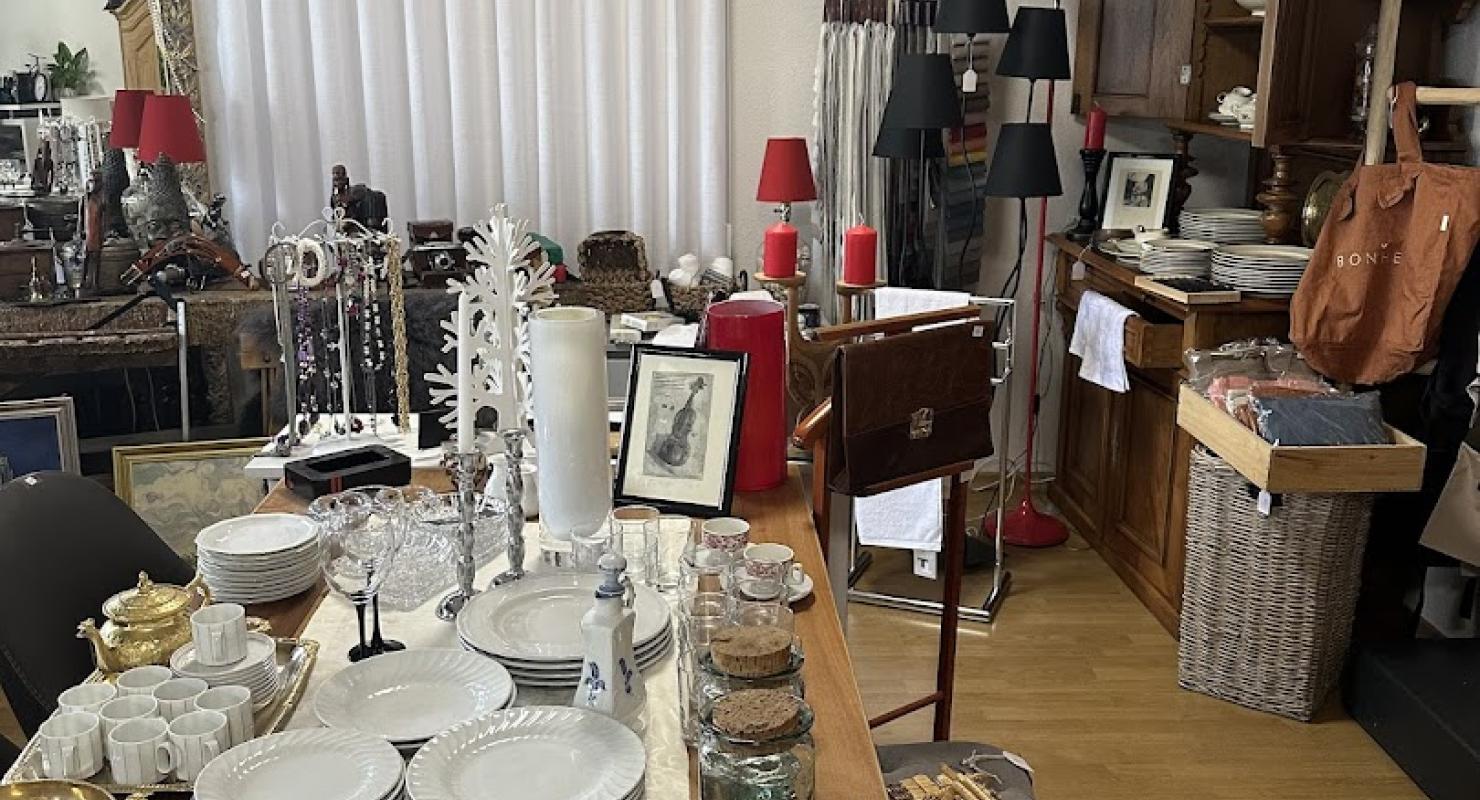 Up and Down Shop - Second-Hand-Kleidung in Zürich
