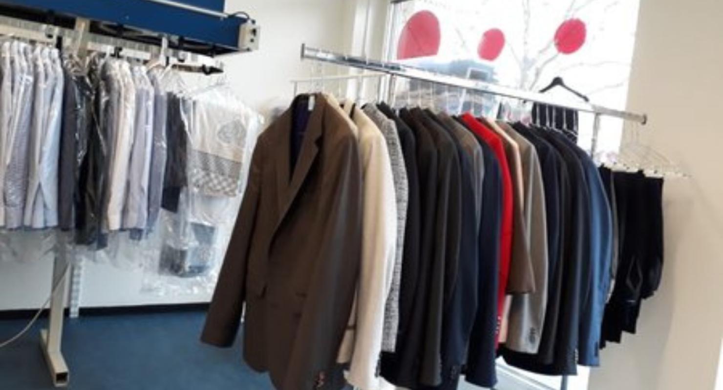 Zwicky Textilreinigung und Wäscherei - Oerlikon - Moda upcycled in Zurigo