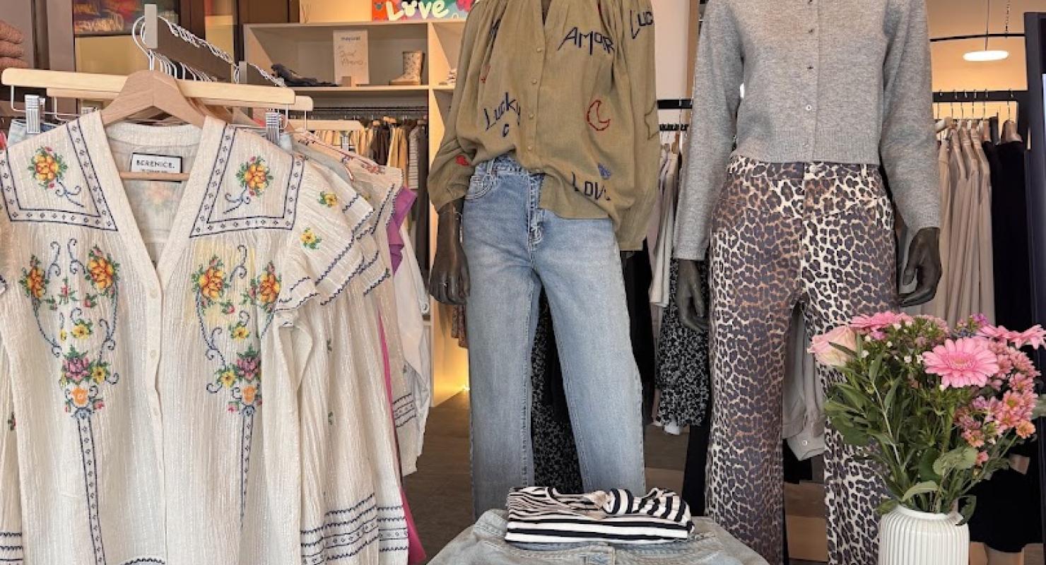 VIVYD - Fashion meets Coffee - Second-hand Clothing in Zurich