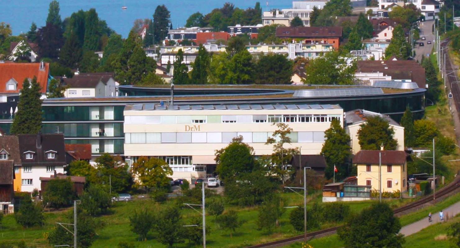 MedConsulting - Abbigliamento di seconda mano in Zurigo