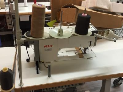 Stecknadel - Upcycling-Mode in Zürich